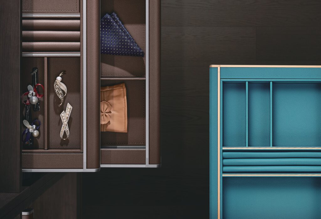 Hi Gold furniture and luxury wardrobe storage accessories